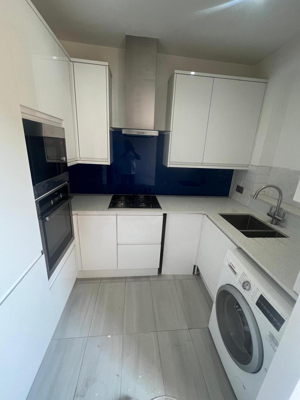 Good Priced Single Rooms In Northolt Eksteriør billede